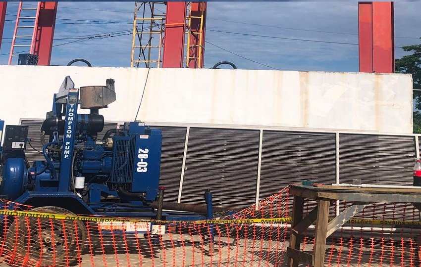 MOP activa estaciones de bombeo para prevenir inundaciones en Isla Colón