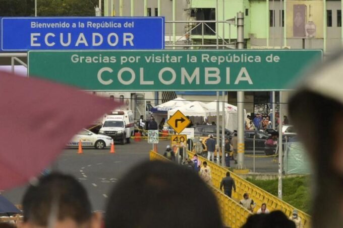 Ecuador retira tasa a importaciones colombianas tras conflicto comercial